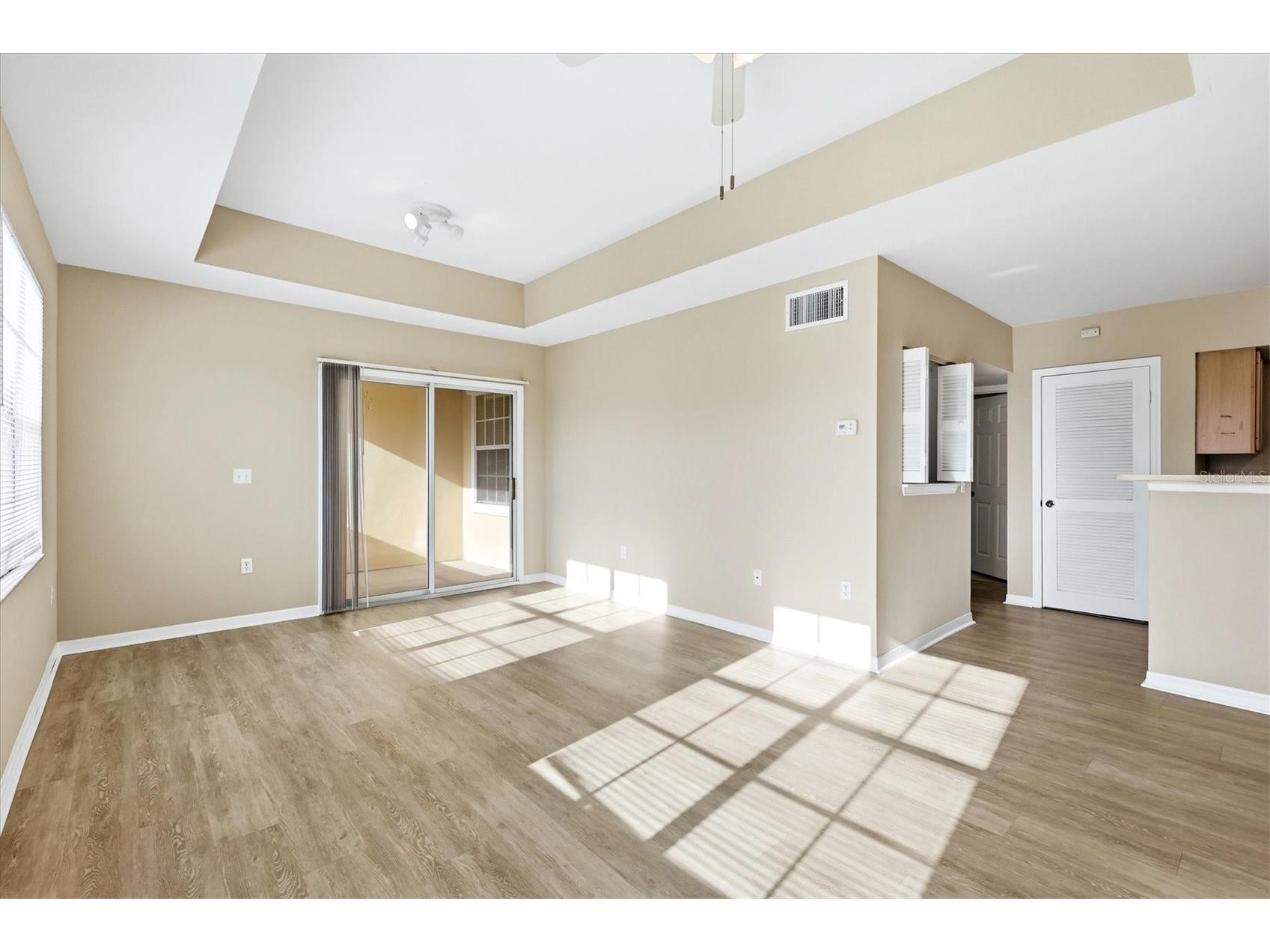 1015 Villagio Circle #202 Sarasota FL 34237 A4688276 image9