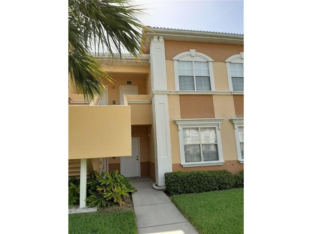 1015 Villagio Circle #203 Sarasota FL 34237 A4528439 image1