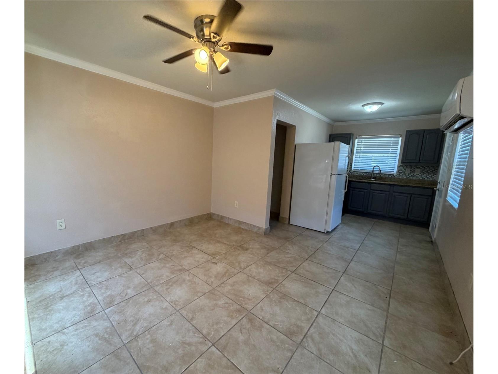 1015 Vine Avenue Clearwater FL 33755 TB8504189 image3