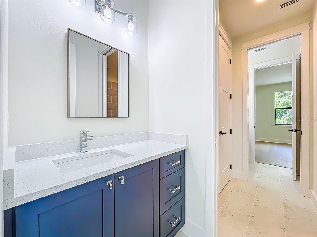 1015 W Charter Street Tampa FL 33602 TB8401427 image22