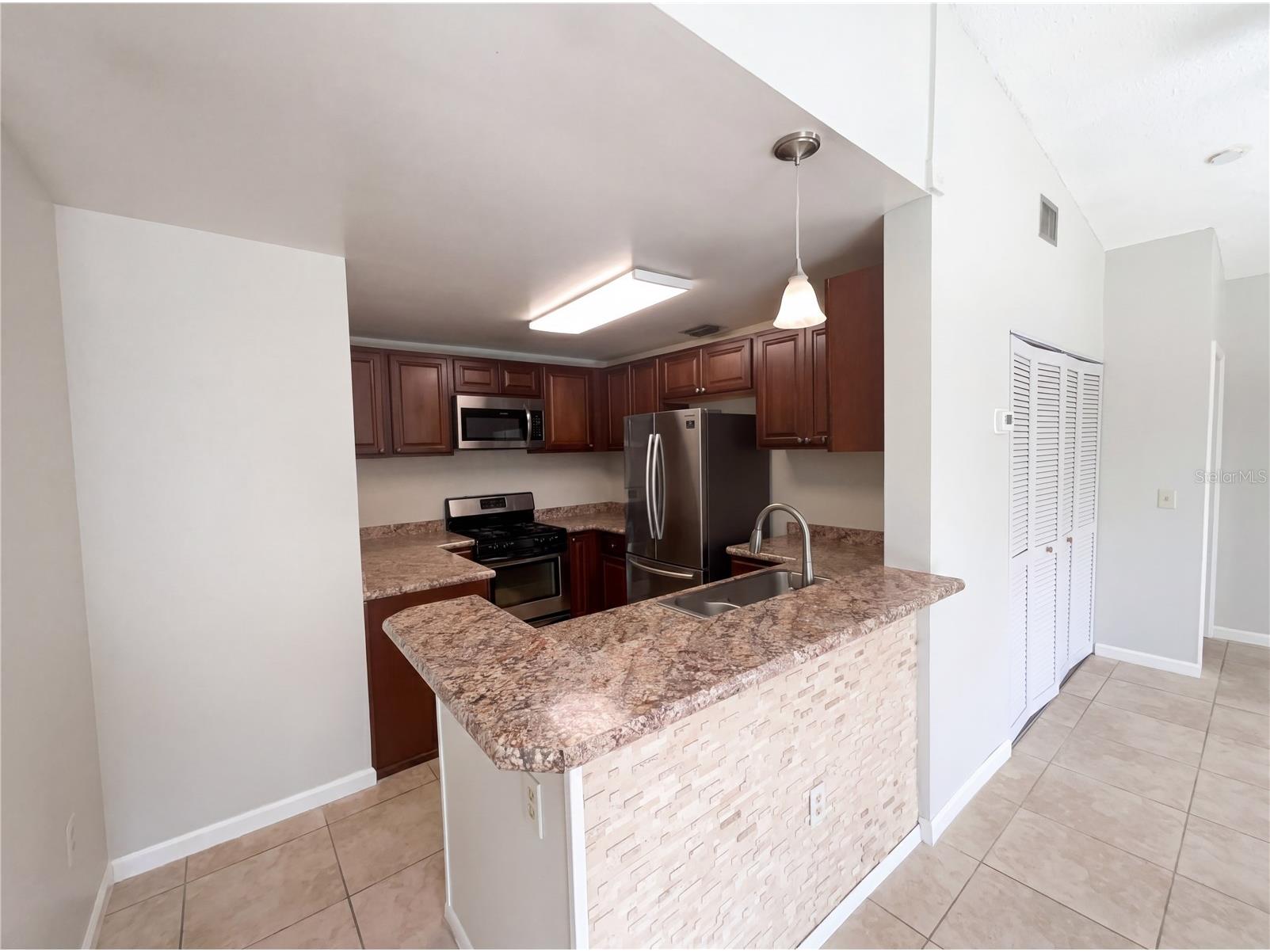 1015 Westside Drive Winter Garden FL 34787 O6407229 image7