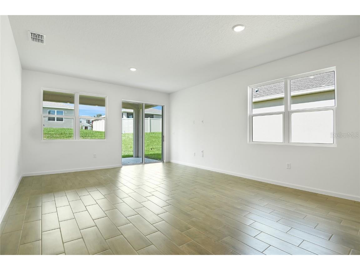 1015 Wisteria Way Dundee FL 33838 S5123070 image8