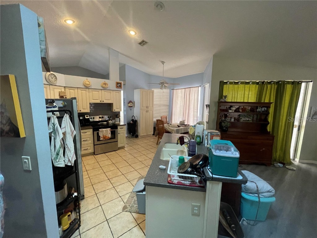 10150 Hermosillo Drive New Port Richey FL 34655 A4665896 image7