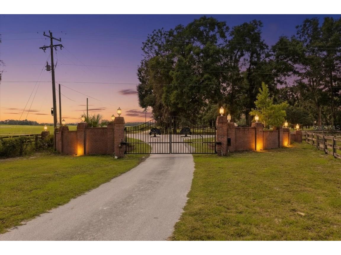 10151 NW 70th Street Chiefland FL 32626 W7879587 image4