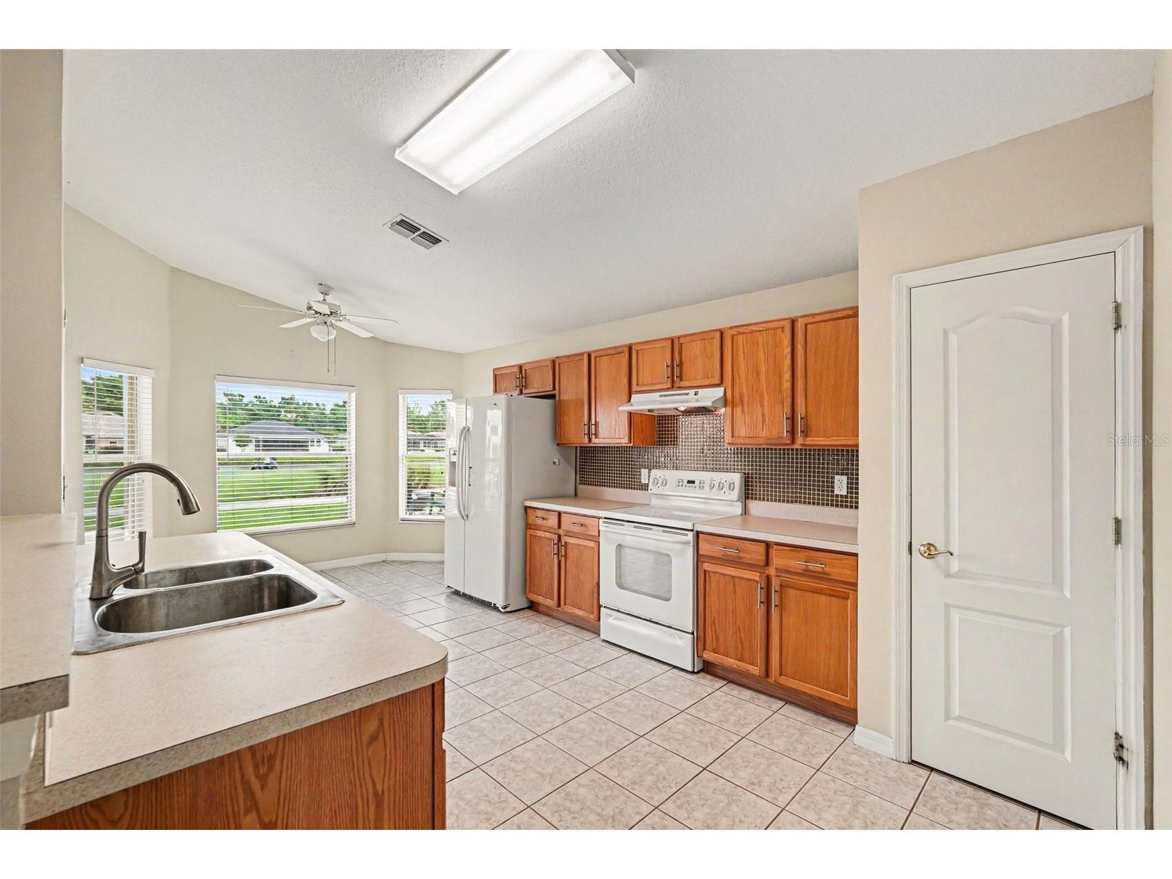 10151 Old Tampa Bay Drive San Antonio FL 33576 TB8515304 image11