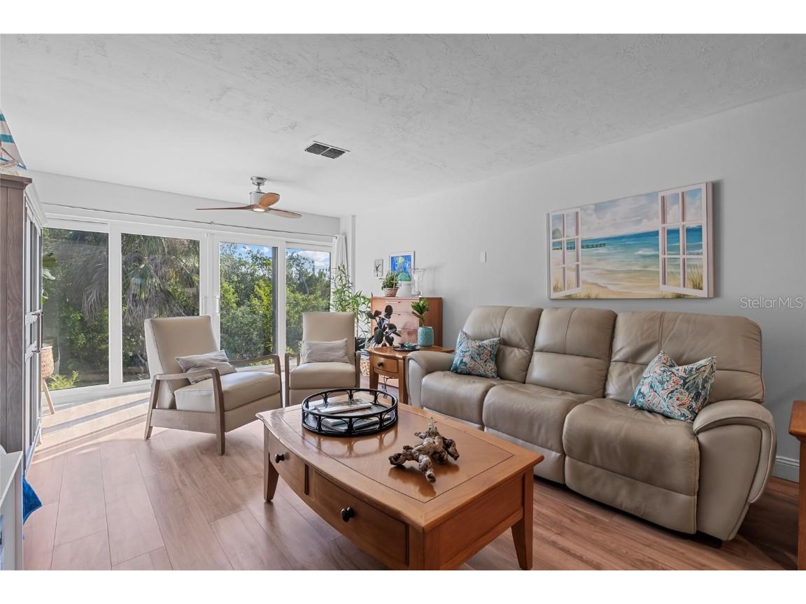 10152 Regal Drive Largo FL 33774 TB8442259 image12