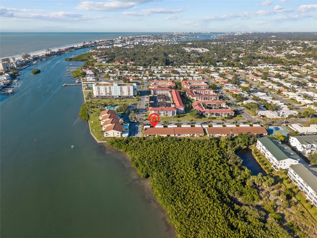 10152 Regal Drive Largo FL 33774 TB8442259 image31