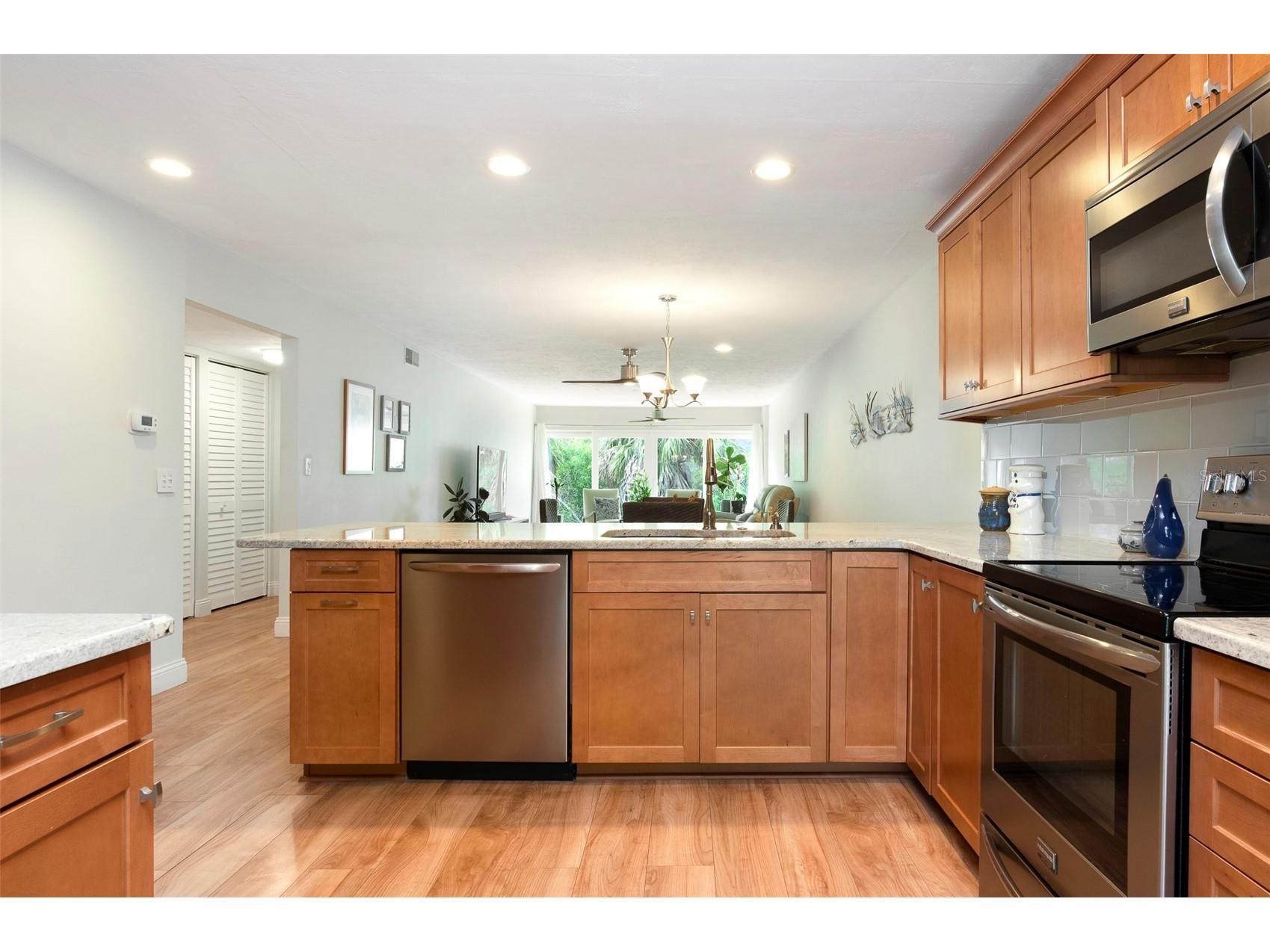 10152 Regal Drive Largo FL 33774 TB8518193 image15