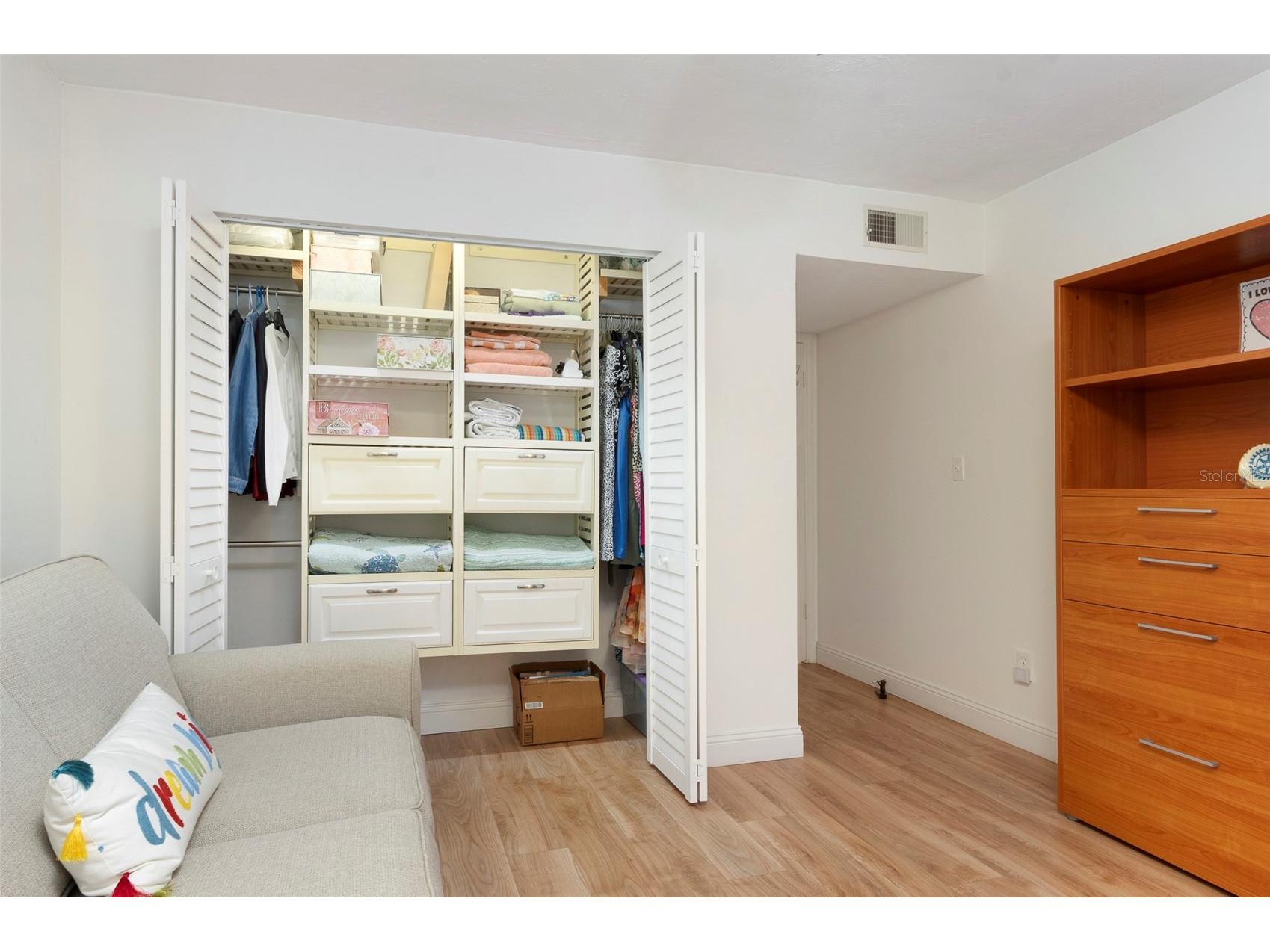 10152 Regal Drive Largo FL 33774 TB8518193 image24