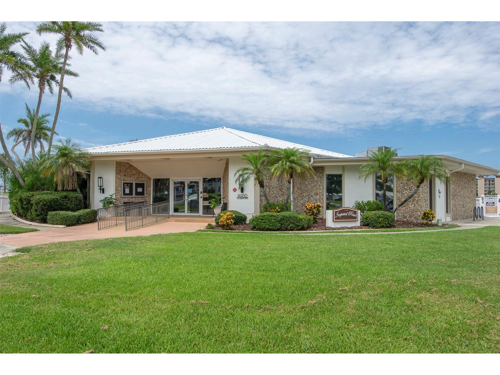 10152 Regal Drive Largo FL 33774 TB8518193 image33