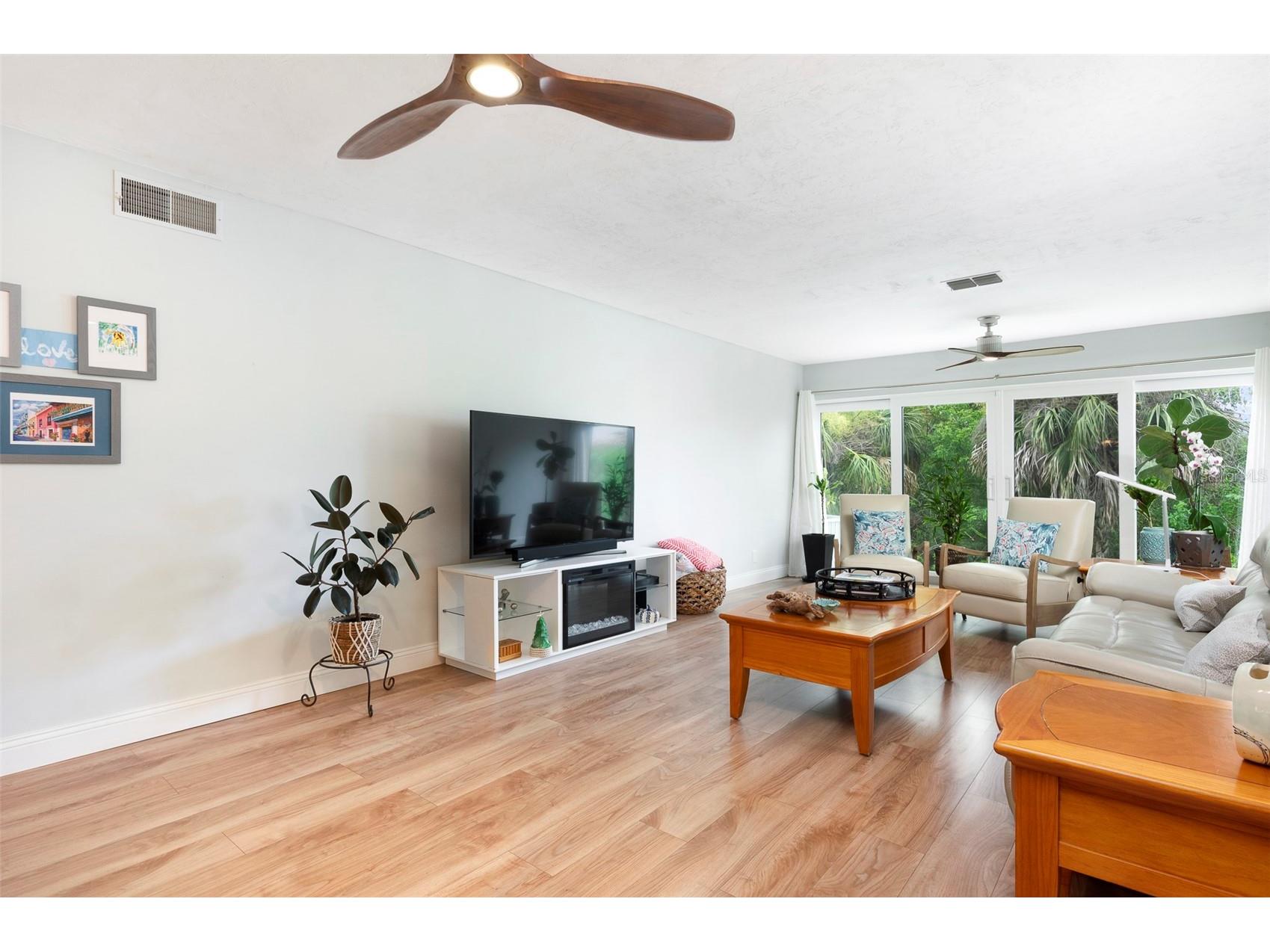 10152 Regal Drive Largo FL 33774 TB8518193 image5