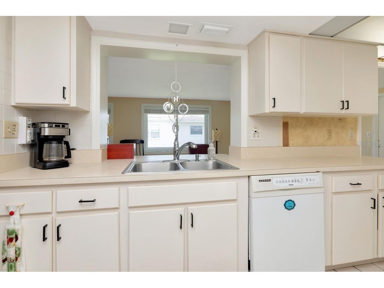 10153 44th Street N #2 Pinellas Park FL 33782 TB8495486 image17