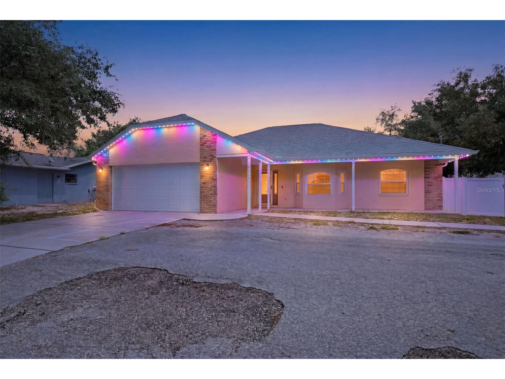 10154 Spring Hill Drive Spring Hill FL 34608 W7886406 image1