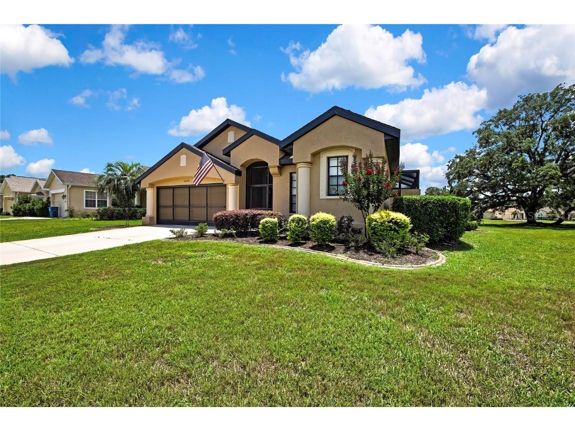 10155 Duffy Circle Weeki Wachee FL 34613 W7875845 image1