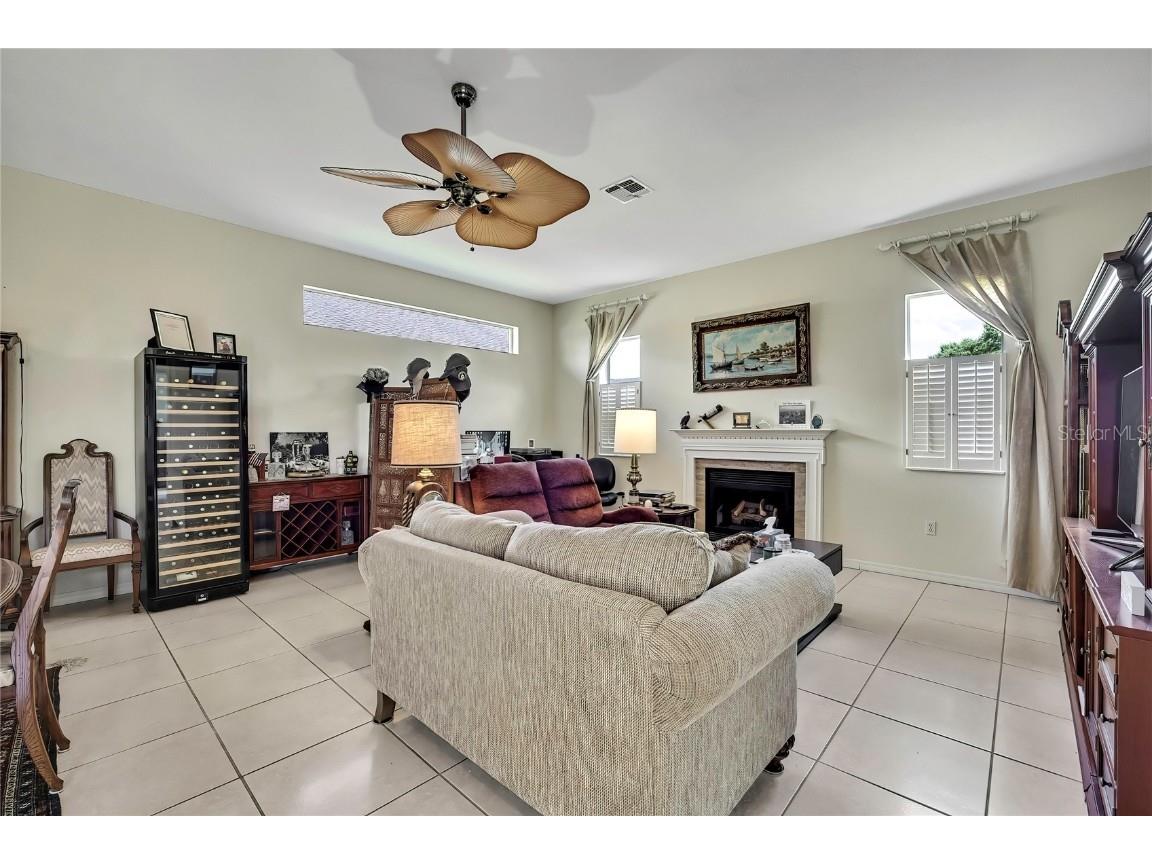 10155 Duffy Circle Weeki Wachee FL 34613 W7875845 image19
