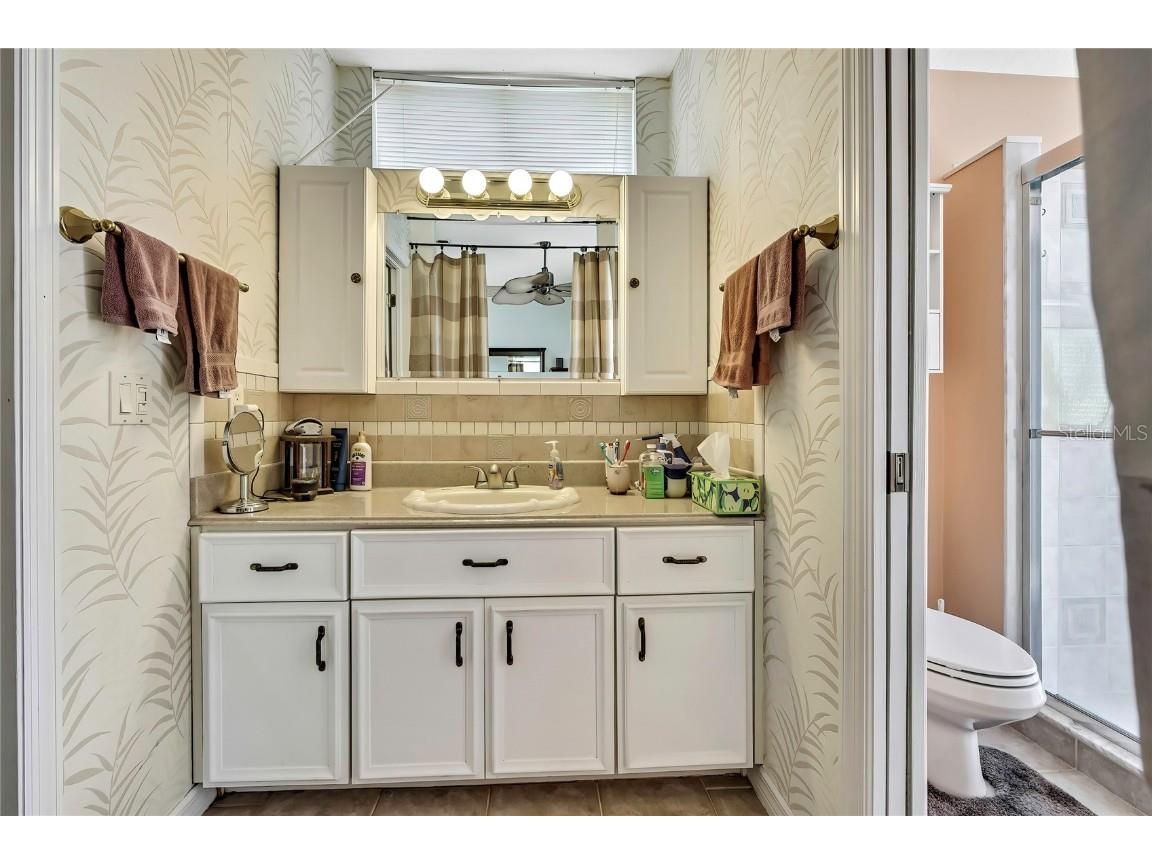 10155 Duffy Circle Weeki Wachee FL 34613 W7875845 image33