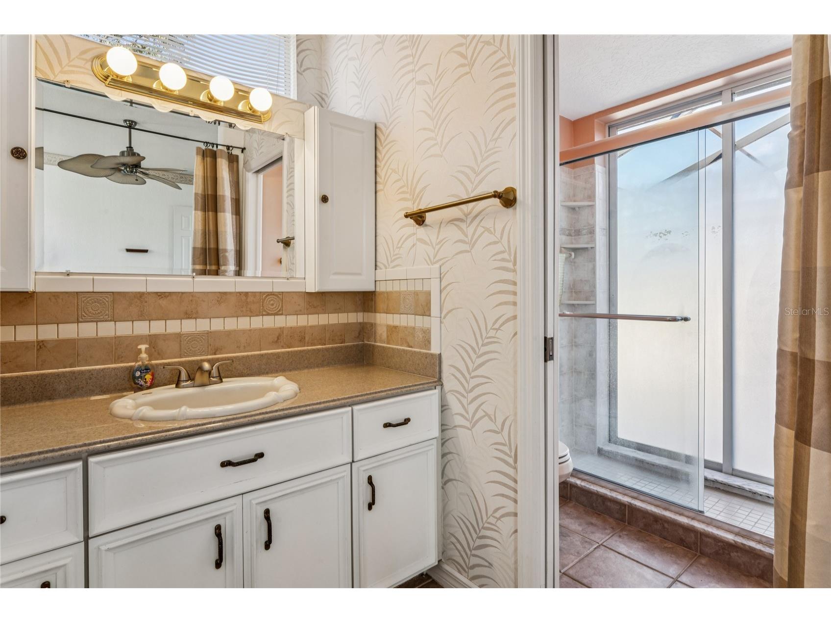 10155 Duffy Circle Weeki Wachee FL 34613 W7875845 image46