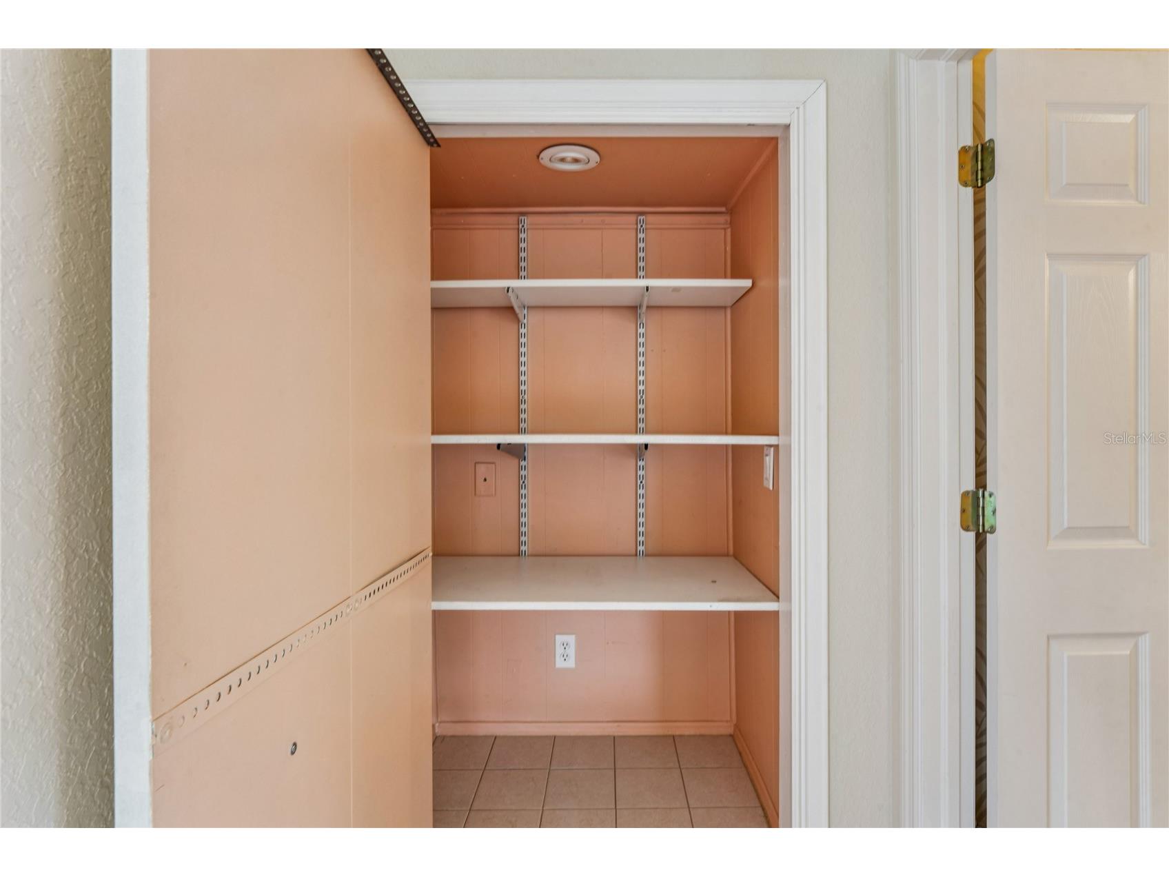 10155 Duffy Circle Weeki Wachee FL 34613 W7875845 image69