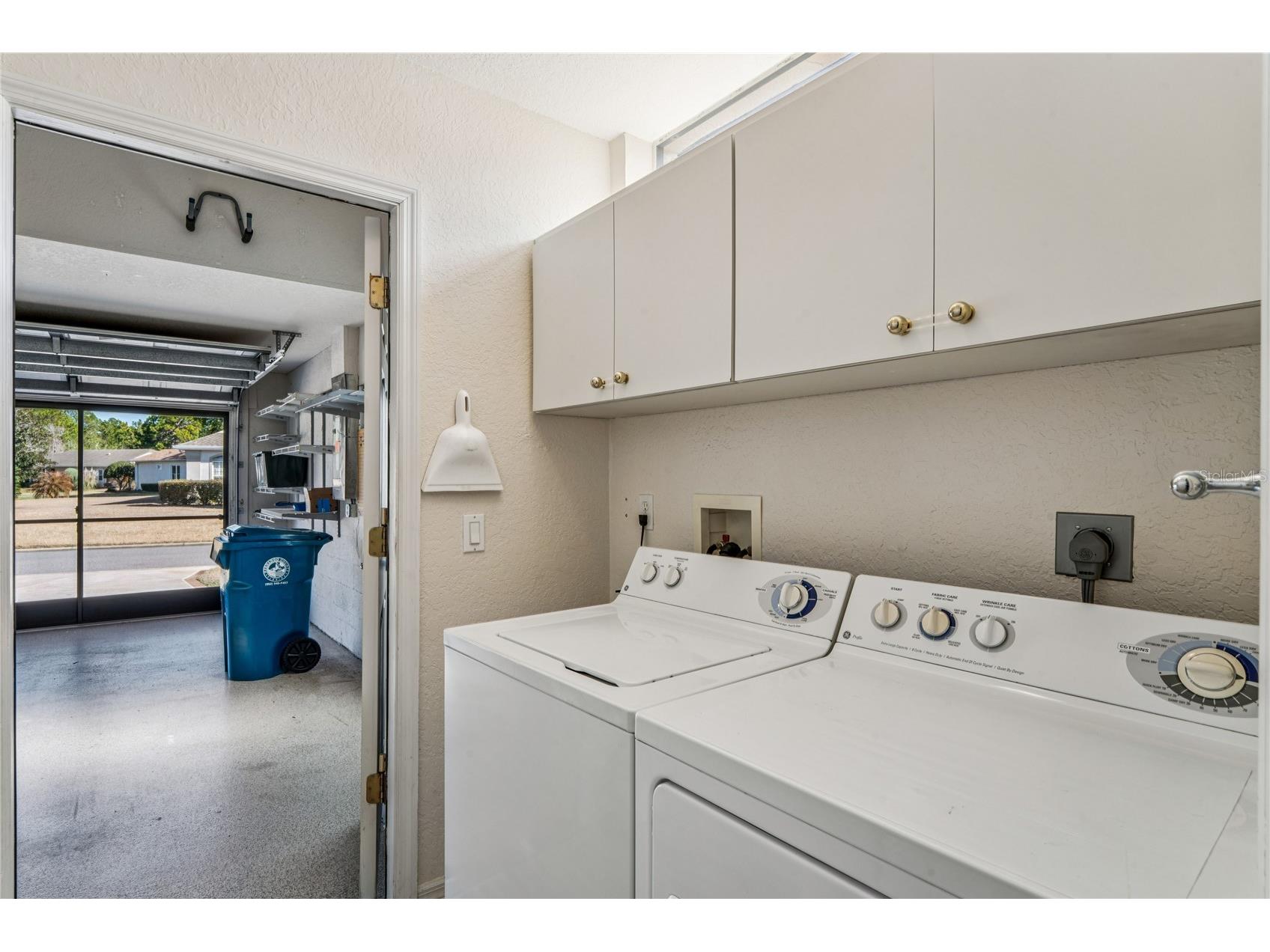 10155 Duffy Circle Weeki Wachee FL 34613 W7875845 image72