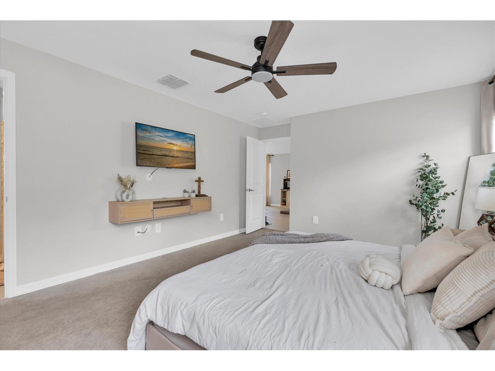 10155 Gentle Rain Drive Land O Lakes FL 34638 TB8506966 image16