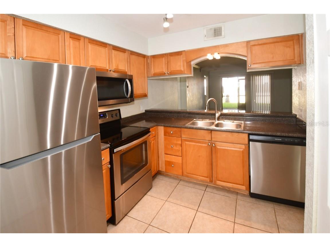 10155 Sailwinds Boulevard S #101 Largo FL 33773 - LAKE SEMINOLE TB8455509 image9