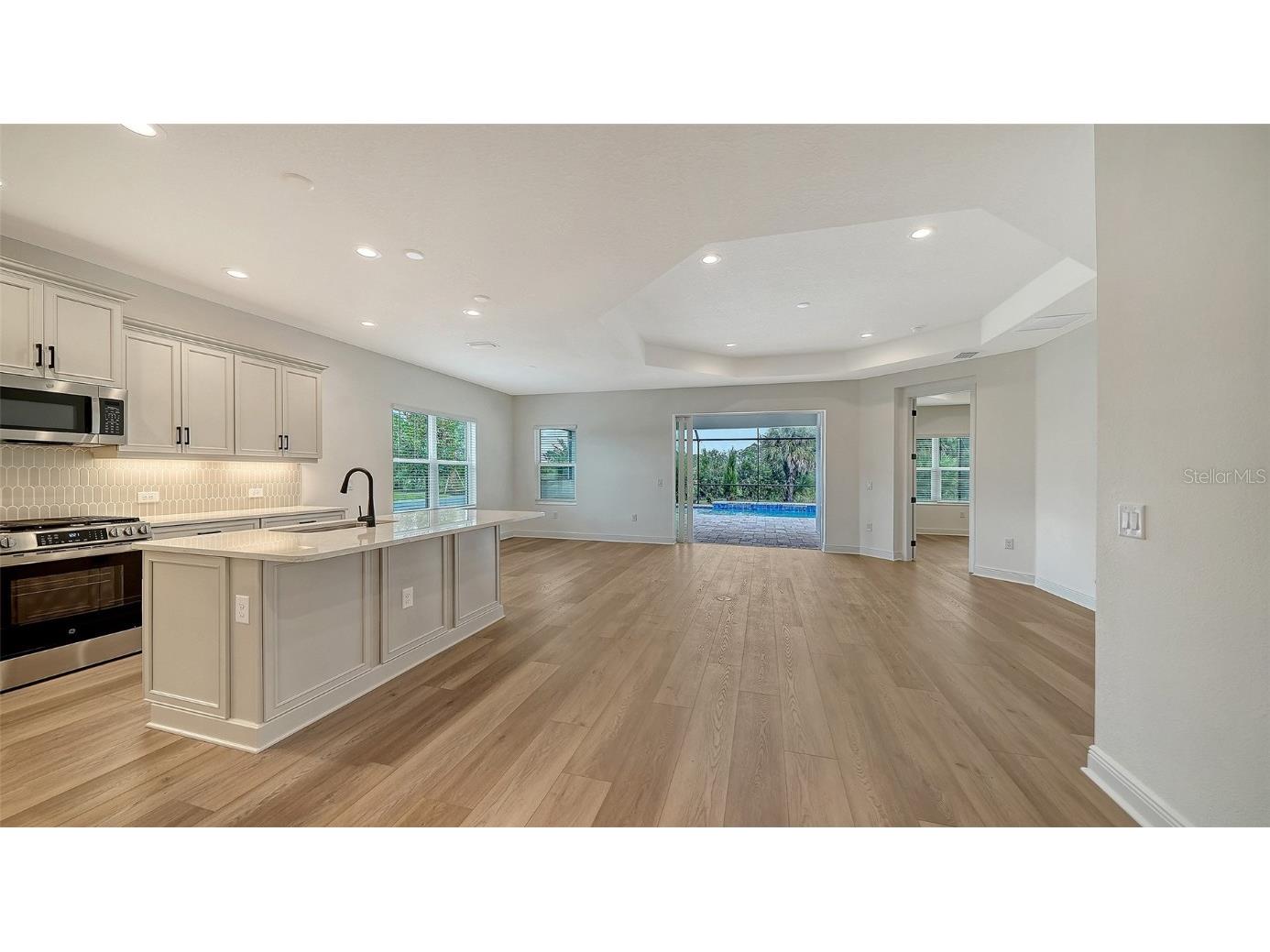 10158 Crystal Isles Circle Sarasota FL 34241 A4660316 image2