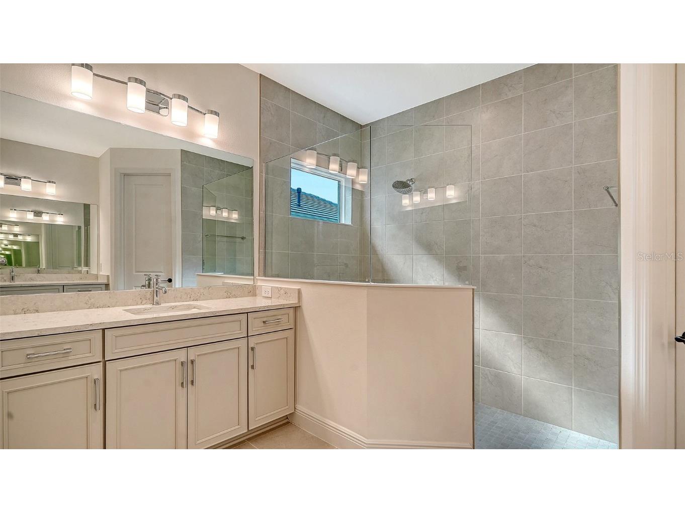 10158 Crystal Isles Circle Sarasota FL 34241 A4660316 image24