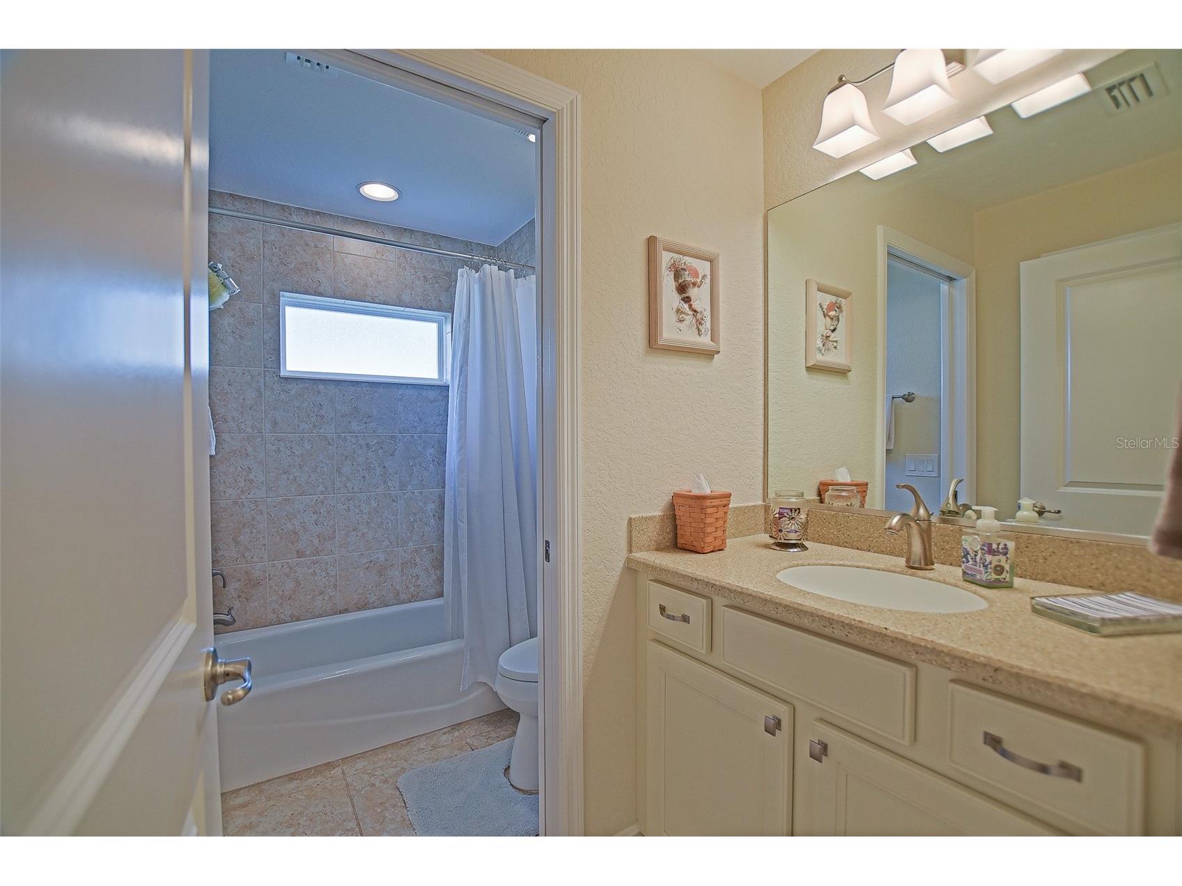 10158 Julia Isles Avenue Oxford FL 34484 - LAKE MIONA OM715516 image28