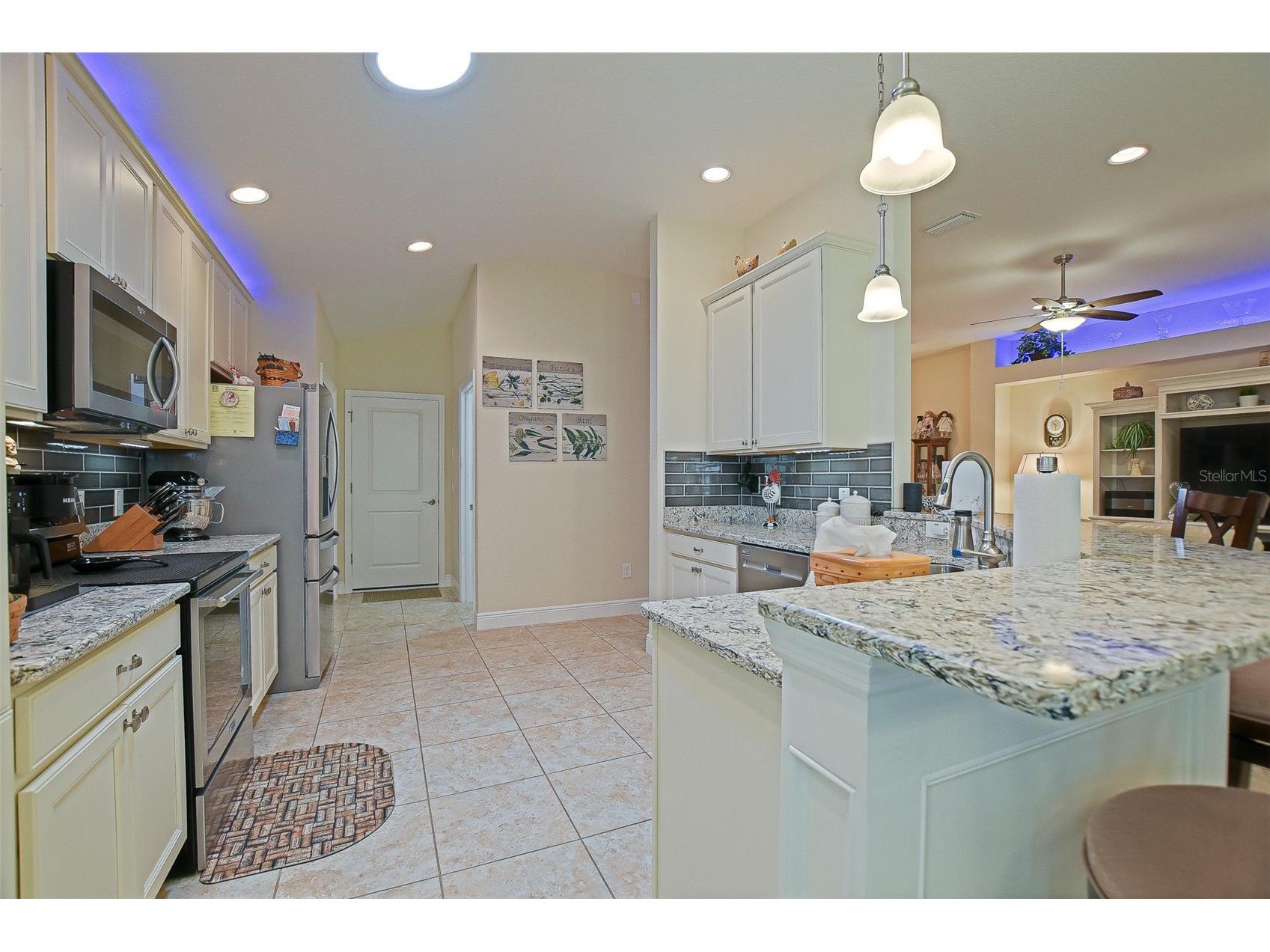 10158 Julia Isles Avenue Oxford FL 34484 - LAKE MIONA OM715516 image44