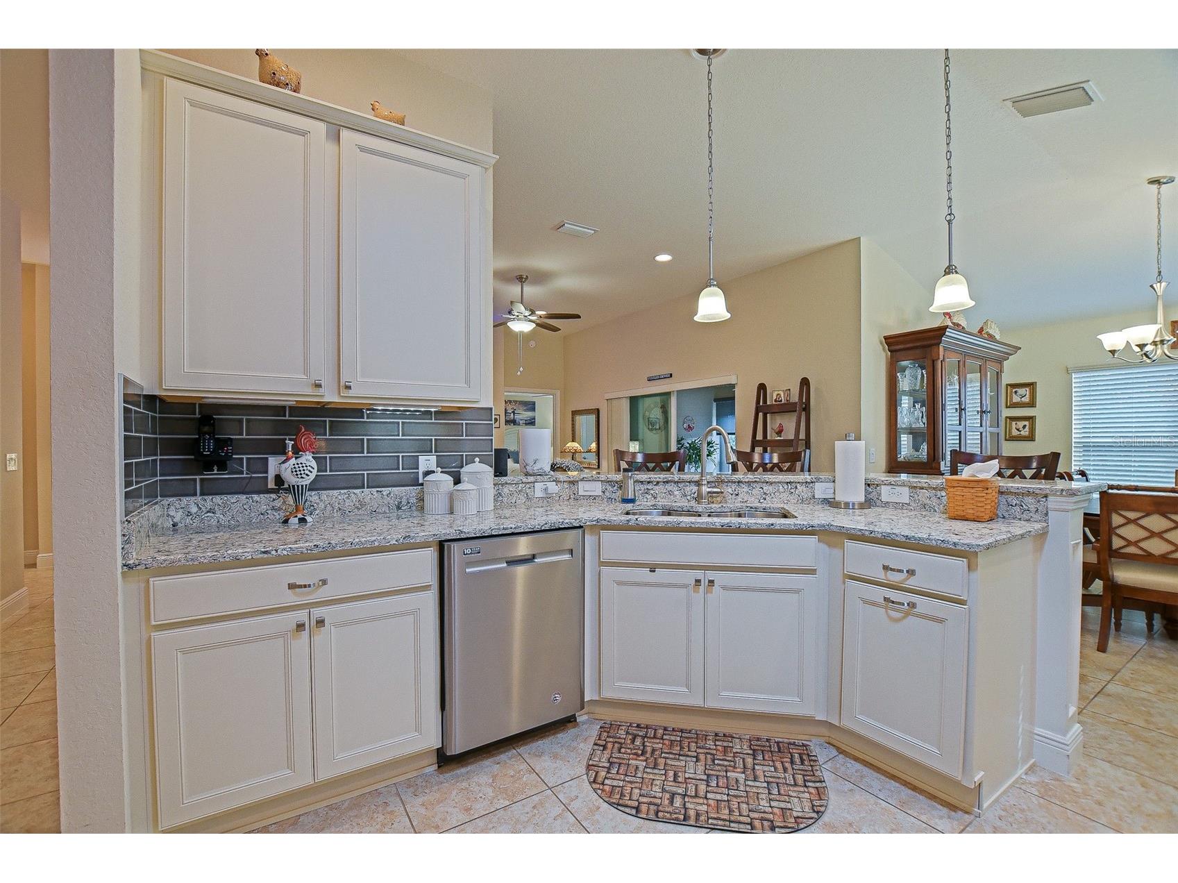 10158 Julia Isles Avenue Oxford FL 34484 - LAKE MIONA OM715516 image45