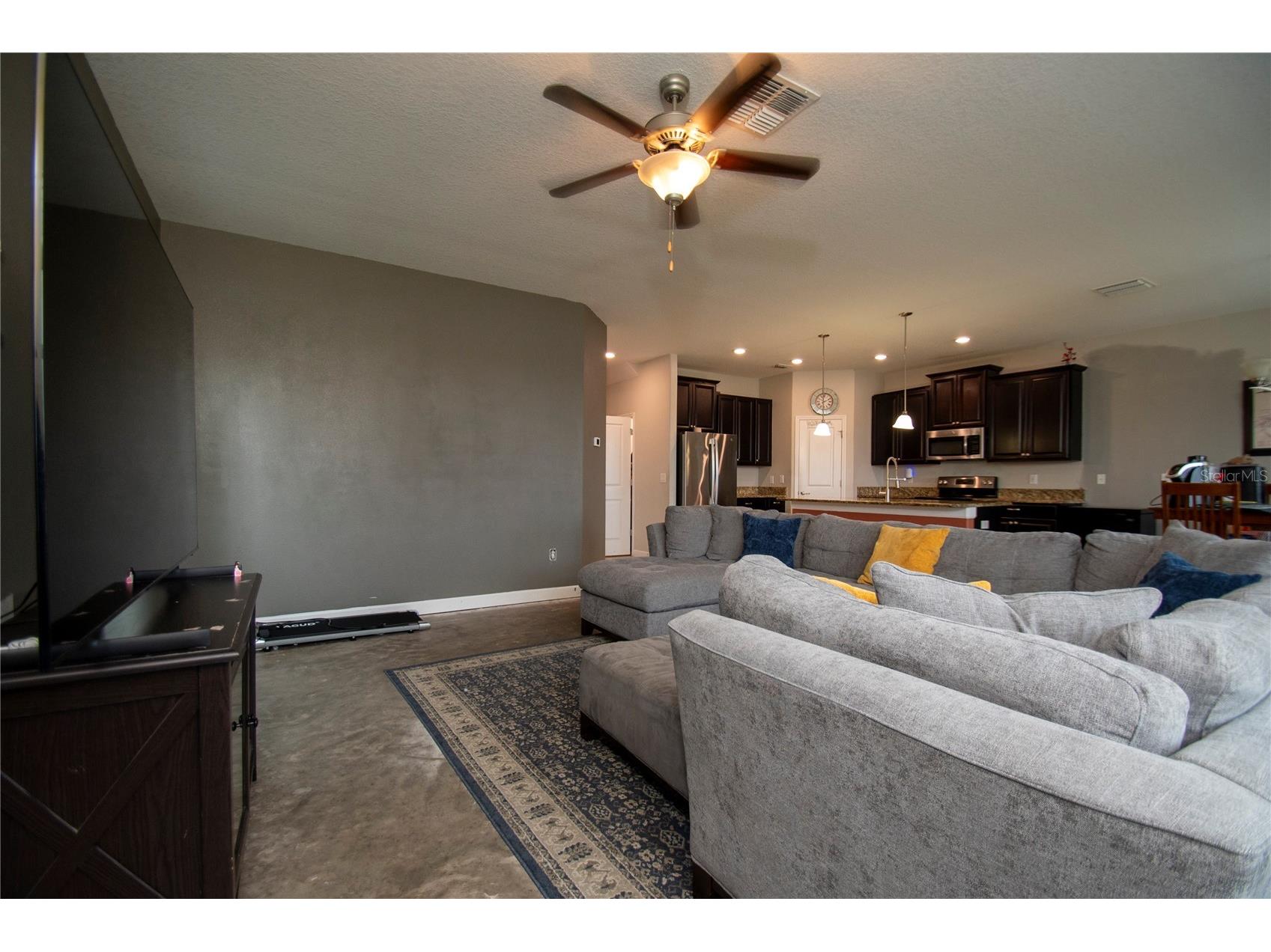 10158 Newminster Loop Ruskin FL 33573 TB8471876 image6