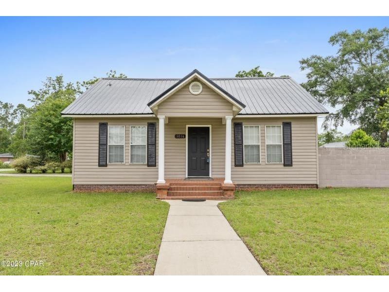 1016 10th Ave Graceville FL 32440 J964597 image1