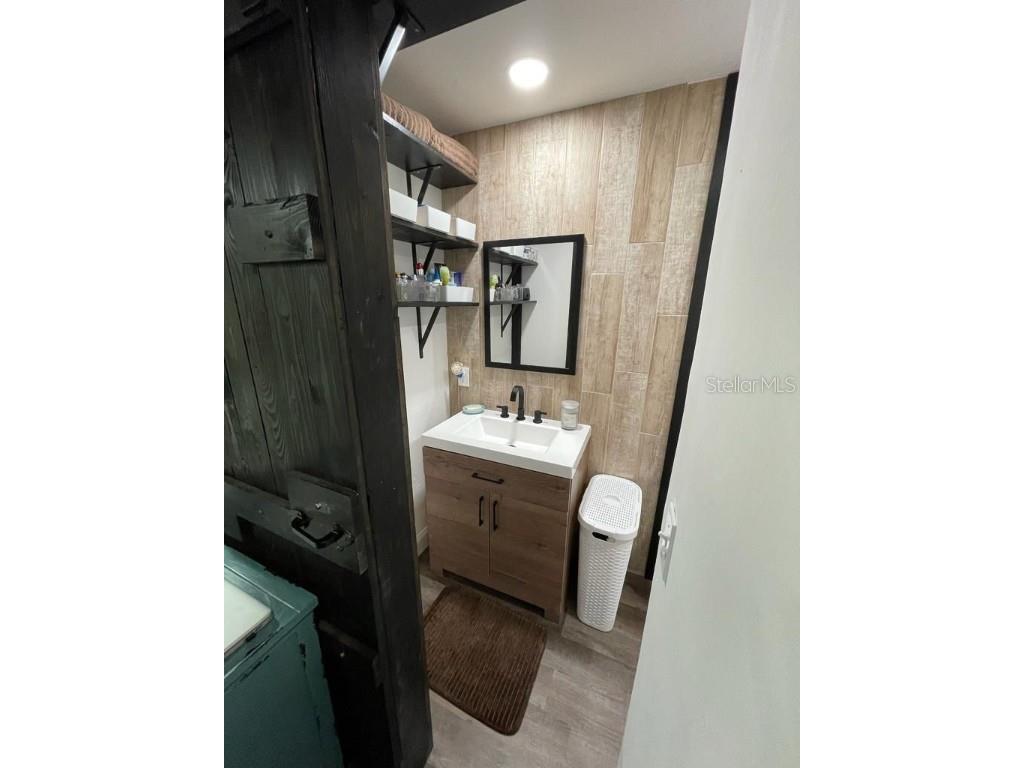 1016 Beachwood Avenue Clearwater FL 33759 O6355161 image11