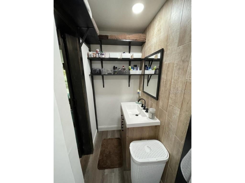 1016 Beachwood Avenue Clearwater FL 33759 O6355161 image15