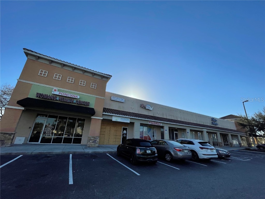 1016 Cypress Parkway Kissimmee FL 34759 S5080188 image1