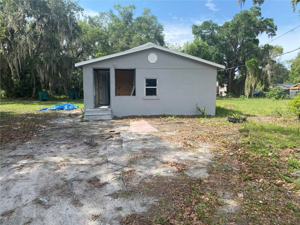 1016 E Hazzard Avenue Eustis FL 32726 O6107749 image1
