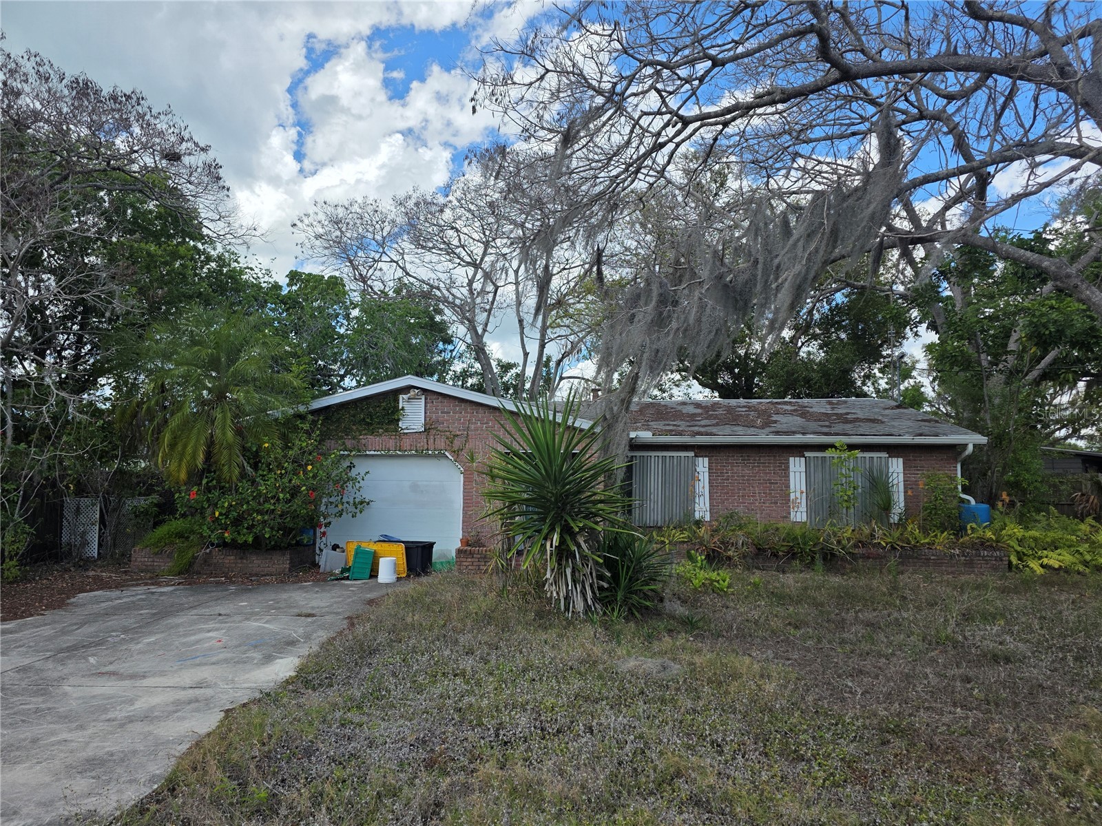 1016 Greer Drive Sarasota FL 34237 A4688675 image1