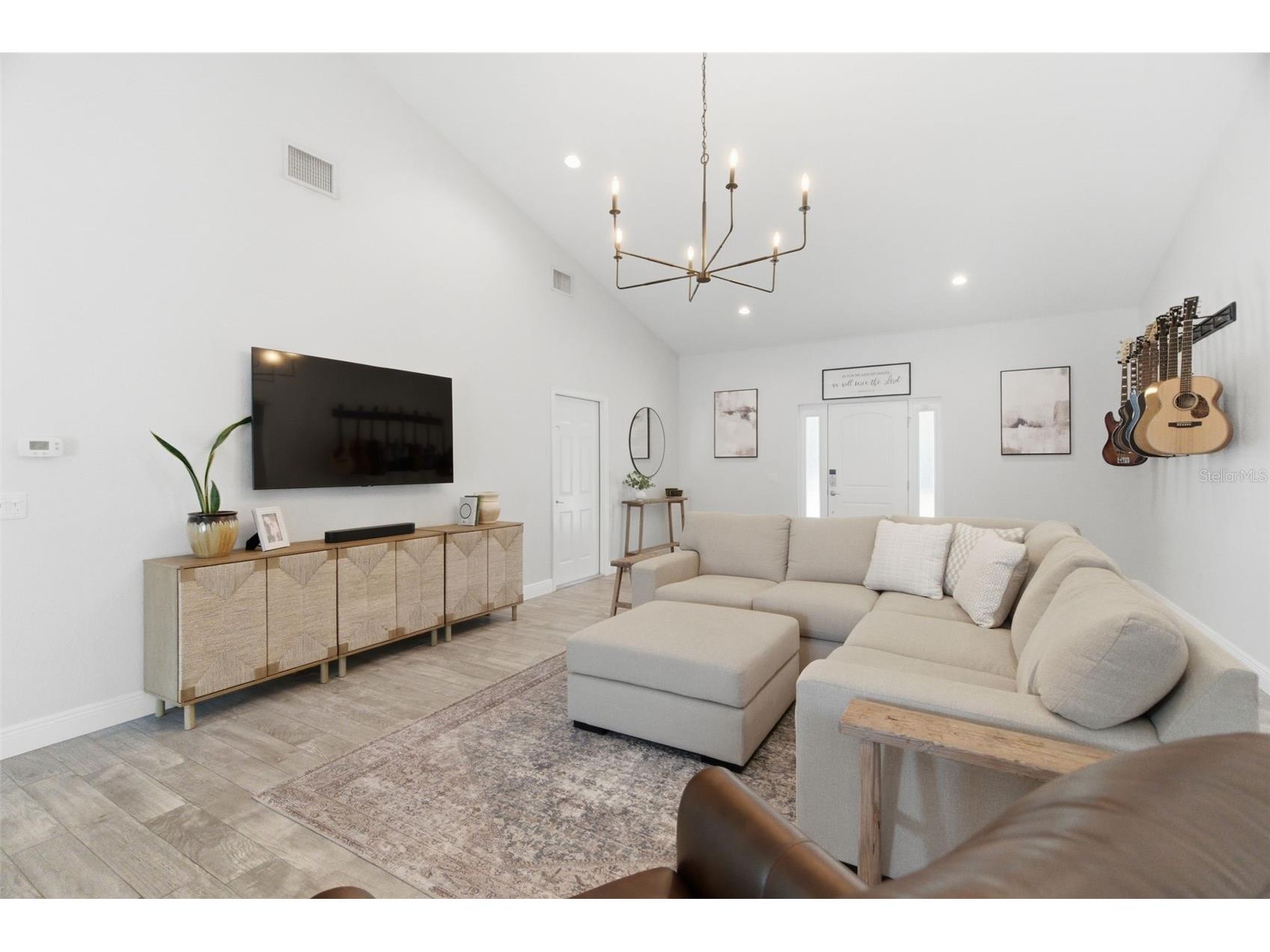 1016 Gulf Road Tarpon Springs FL 34689 TB8510827 image8