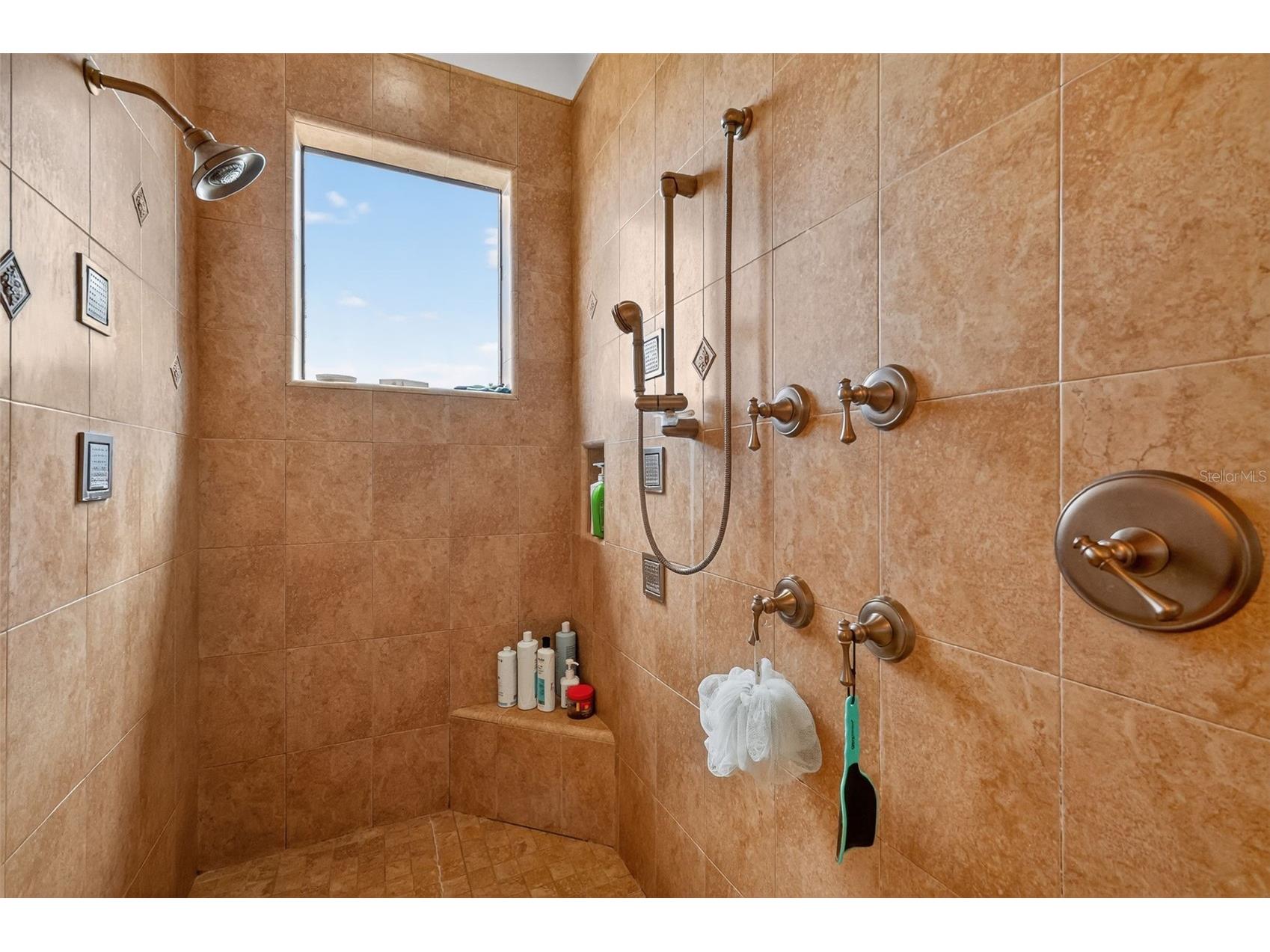 1016 Juliette Boulevard Mount Dora FL 32757 - LAKE LOCH LEVEN O6353667 image51