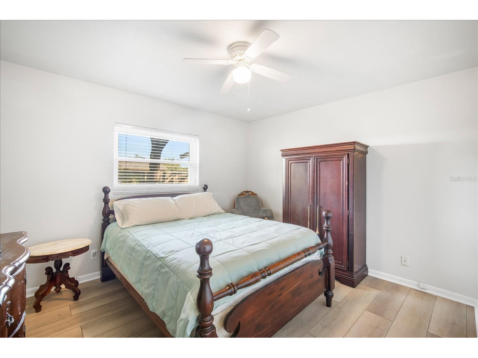 1016 Lady Guinevere Drive Valrico FL 33594 TB8468063 image19