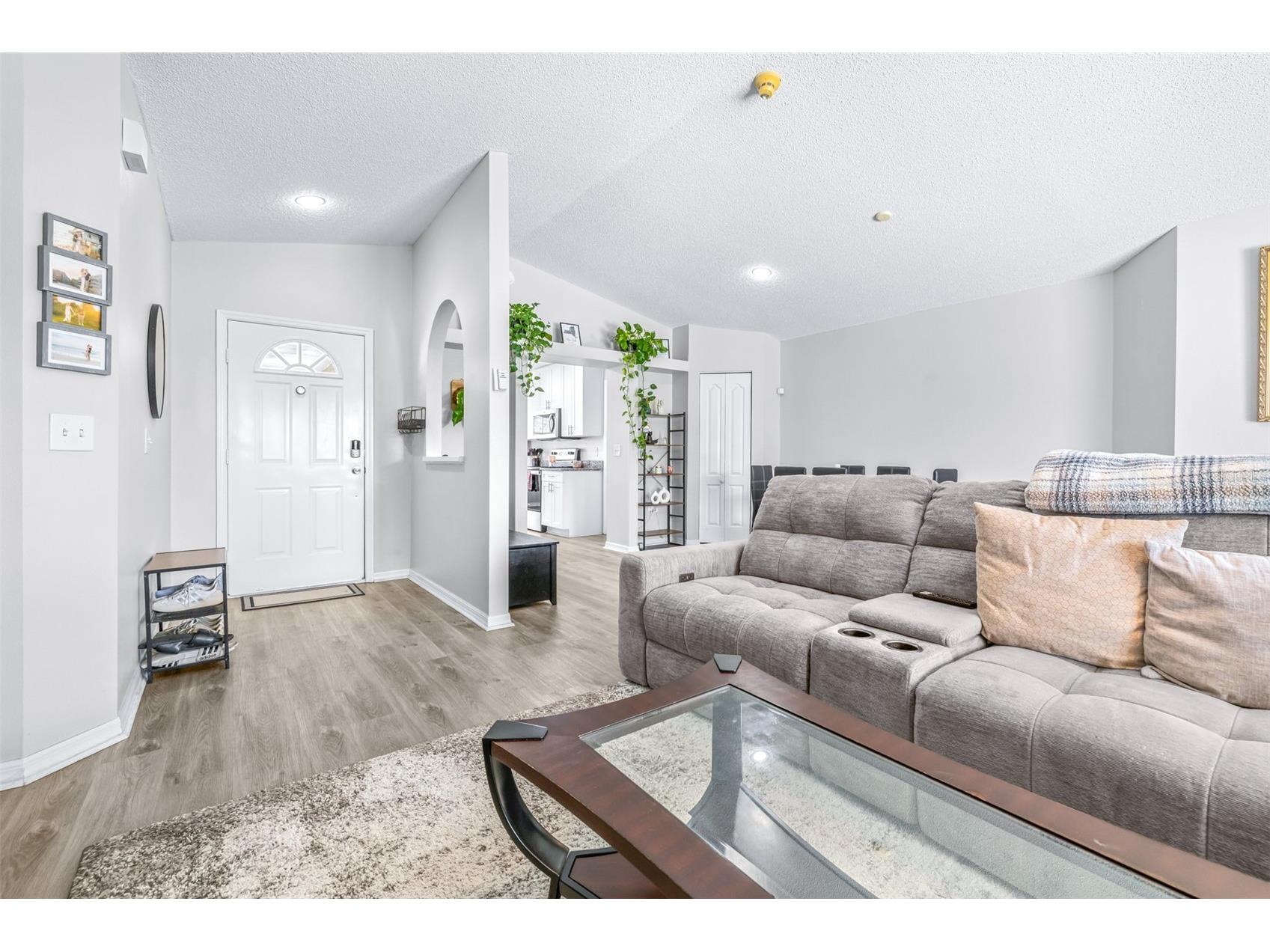 1016 Malletwood Drive Brandon FL 33510 TB8506387 image7