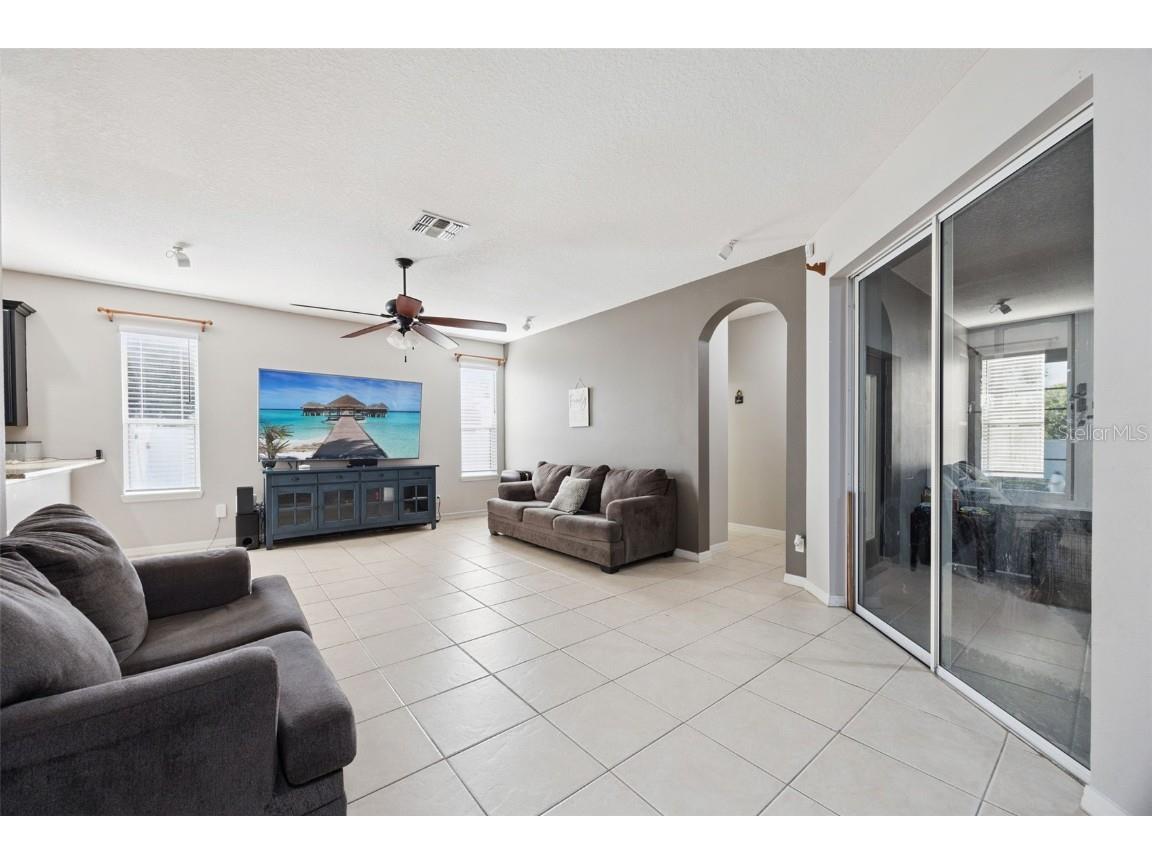 1016 Parkside Pointe Boulevard Apopka FL 32712 O6352077 image7