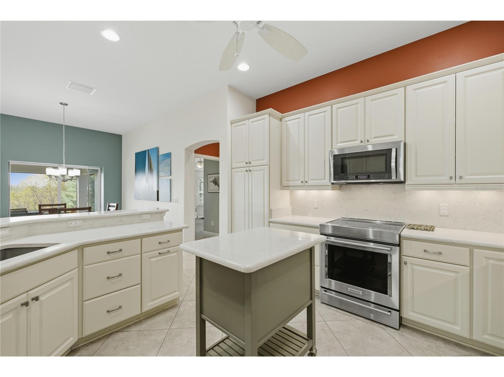 1016 Pickering Path The Villages FL 32163 G5104870 image18