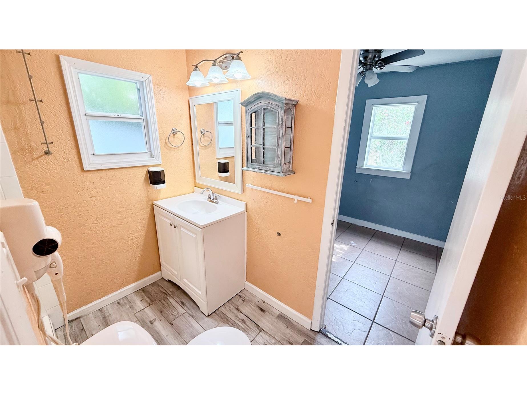 1016 Rosery Road NW Largo FL 33770 TB8513139 image12