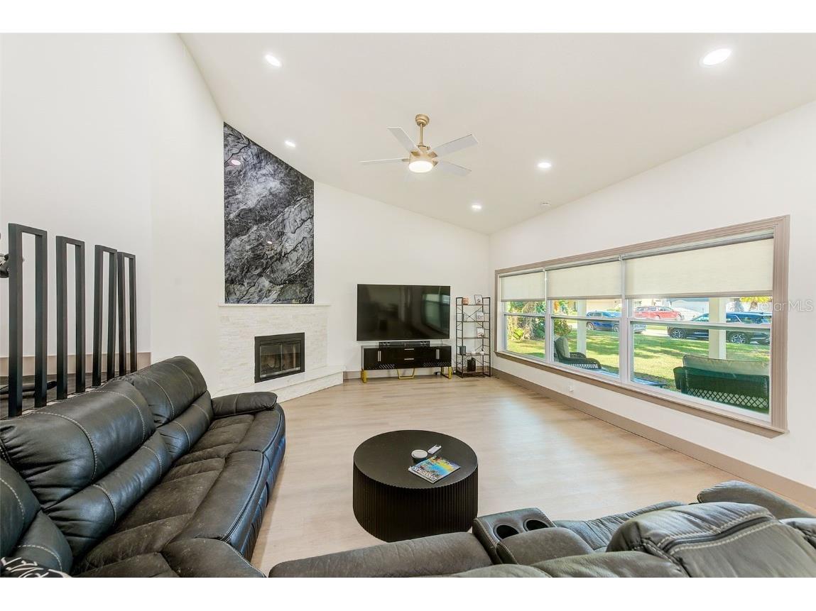 1016 Sousa Drive Largo FL 33771 TB8446525 image4