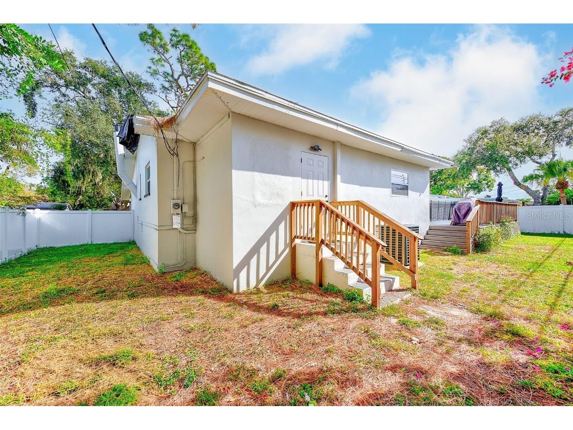 1016 Sousa Drive Largo FL 33771 TB8446525 image42