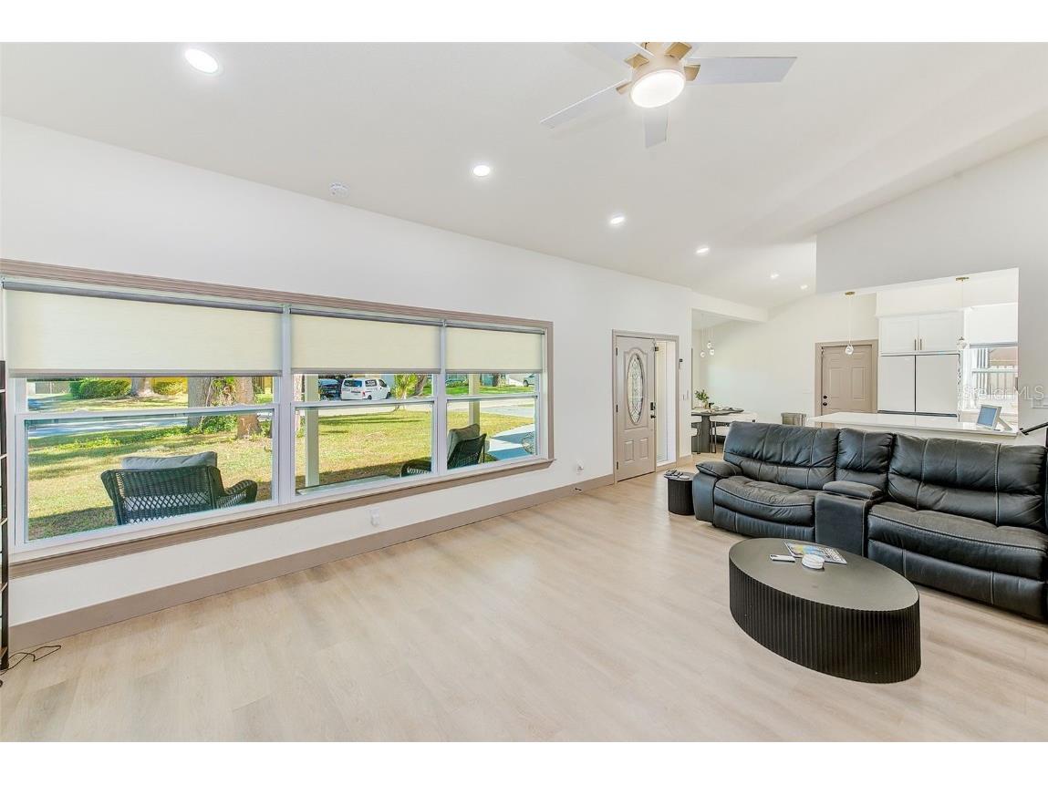 1016 Sousa Drive Largo FL 33771 TB8446525 image7