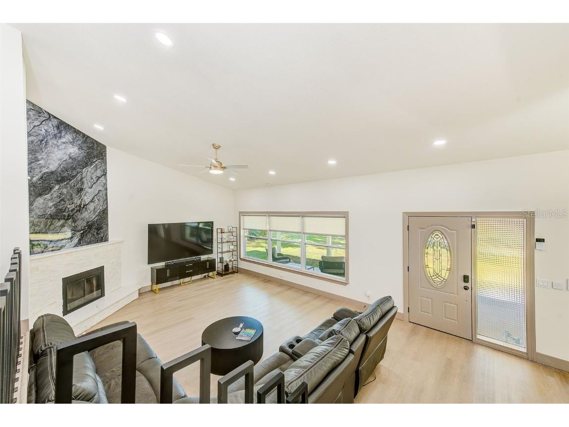 1016 Sousa Drive Largo FL 33771 TB8446525 image8