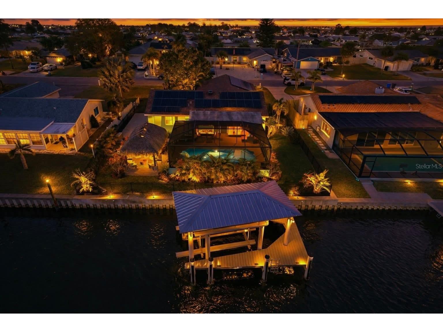 1016 Spindle Palm Way Apollo Beach FL 33572 TB8471155 image1