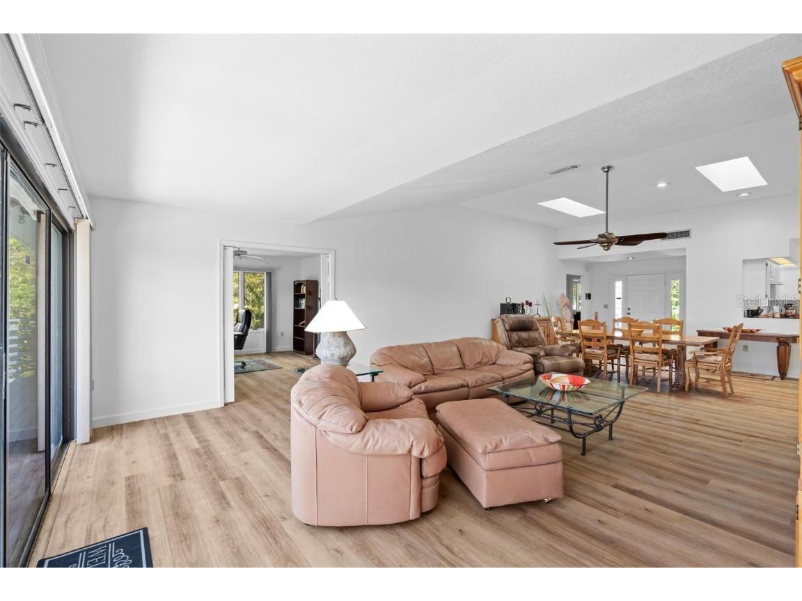 1016 Teal Pointe Tarpon Springs FL 34689 - LAKE AVOCA TB8346038 image10